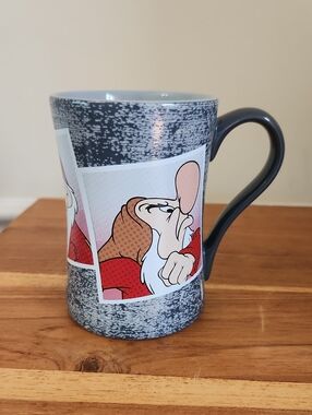 GRUMPY Dwarf Snow White & 7 Dwarfs Photo Ceramic Coffee Cup Mug Disney Store